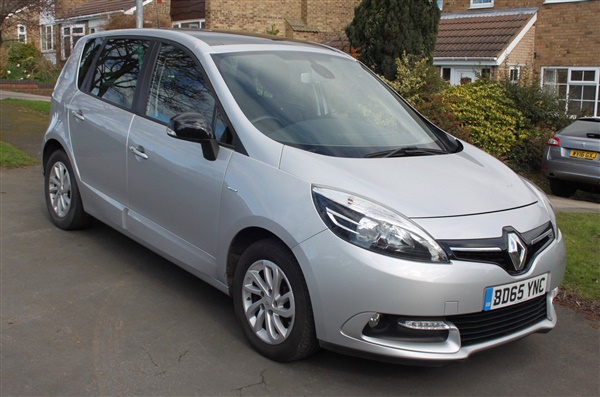 Renault Scenic 1.5 dCi ENERGY Limited Nav (s/s) 5dr