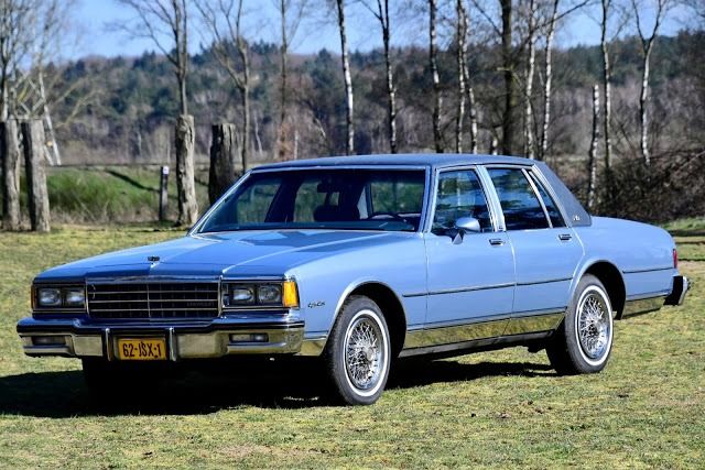 Chevrolet - Caprice Classic 5.0 V8 Limited - 