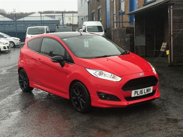 Ford Fiesta 1.0 ecoboost 140 zetec s red