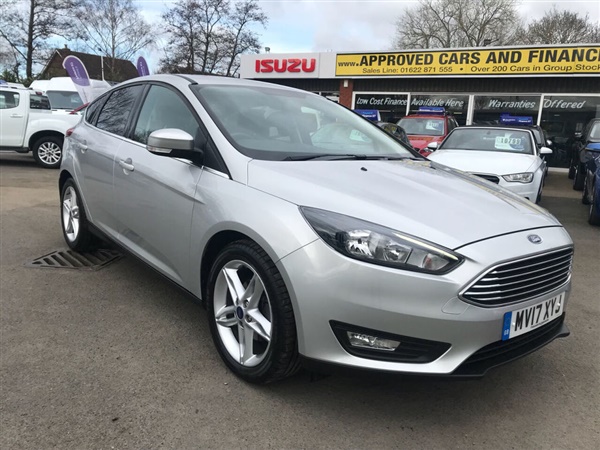 Ford Focus 1.0 ZETEC 5d 100 BHP IN METALLIC SILVER WITH ONLY