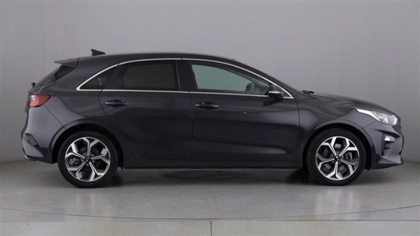 Kia Ceed New ceed 3 1.6 CRDi 5DR 6SP ISG 19MY