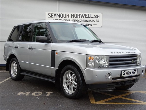 Land Rover Range Rover 2.9 TD6 HSE 5d AUTO 175 BHP Recond