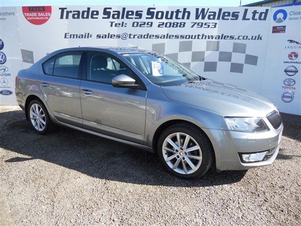 Skoda Octavia 2.0 TDI CR Elegance 5dr FULL DEALER HISTORY 2