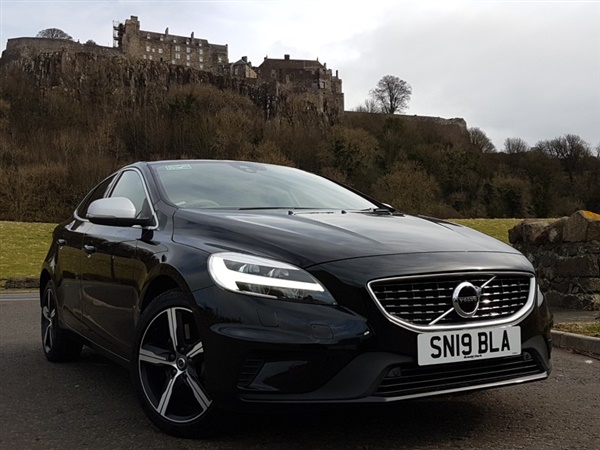 Volvo V40 D] R DESIGN Edition 5dr Geartronic Auto