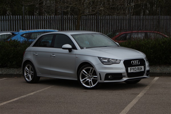 Audi A1 1.6 TDI S Line [Connectivity Pack, Climate Control]