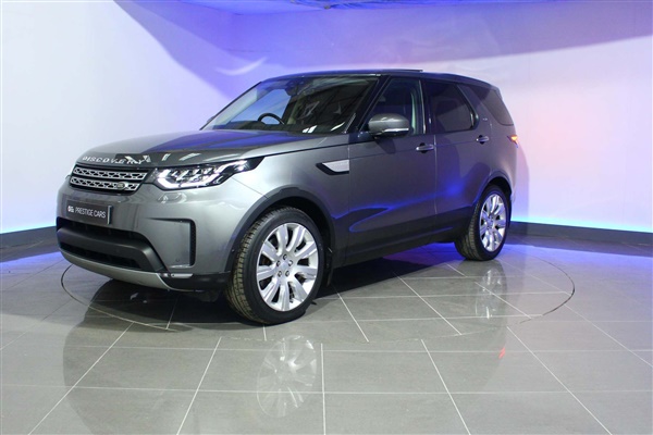 Land Rover Discovery 3.0 TD V6 HSE Luxury Auto 4WD (s/s) 5dr