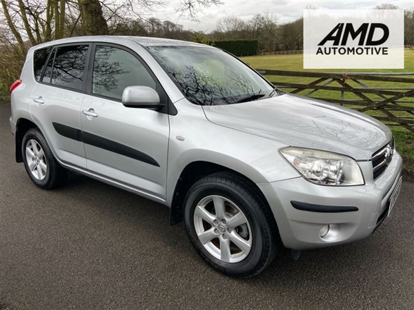 Toyota RAV 4 2.0 VVTI XTR 5DR AUTOMATIC 150 BHP