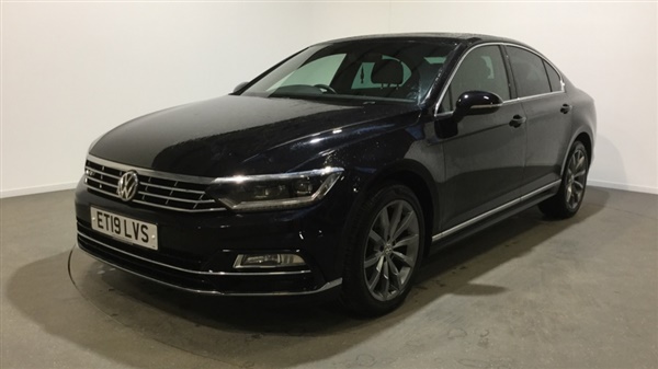 Volkswagen Passat 2.0 TDI R Line DSG [Panoramic Roof][7