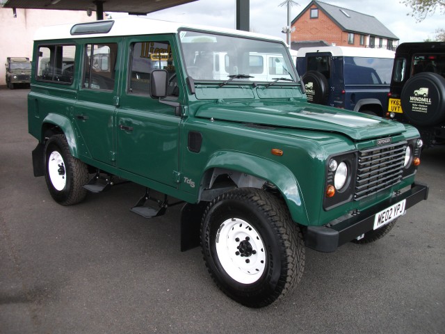  LAND ROVER 110 TD5 COUNTY STATION WAGON