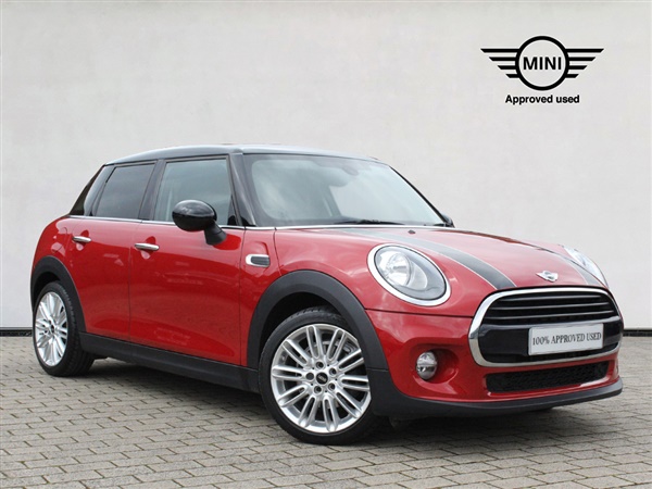 Mini Hatch 1.5 Cooper 5dr [Chili Pack]