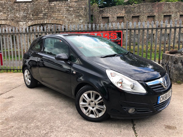 Vauxhall Corsa 1.4i 16V Design 3dr