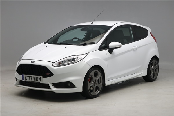 Ford Fiesta 1.6 EcoBoost ST-3 3dr - HEATED SEATS - BLUETOOTH