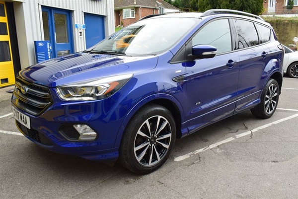 Ford Kuga ST-LINE 2.0 TDCI AUTOMATIC AWD 5 DOOR Automatic