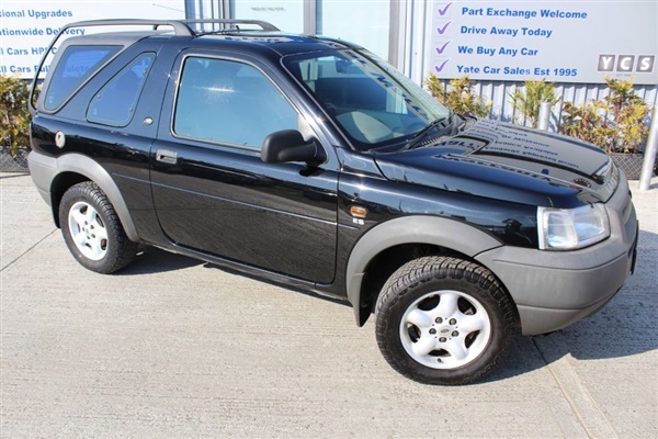 Land Rover Freelander 2.0 TD4 ES HARDBACK 3d 110 BHP