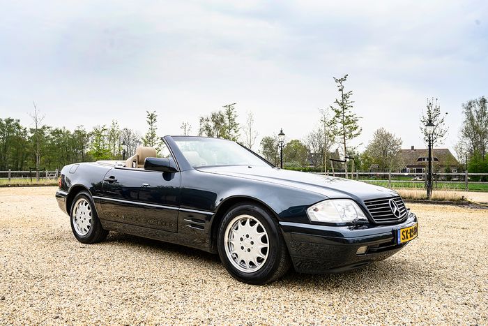 Mercedes-Benz - 320 SL - 