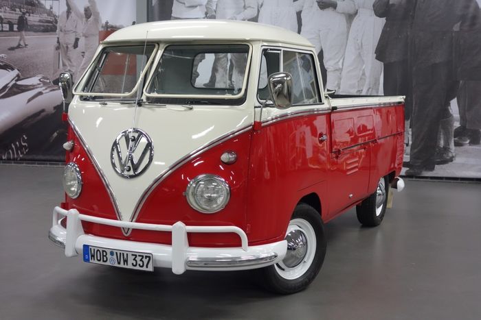 Volkswagen - T1 Transporter Split-Window 