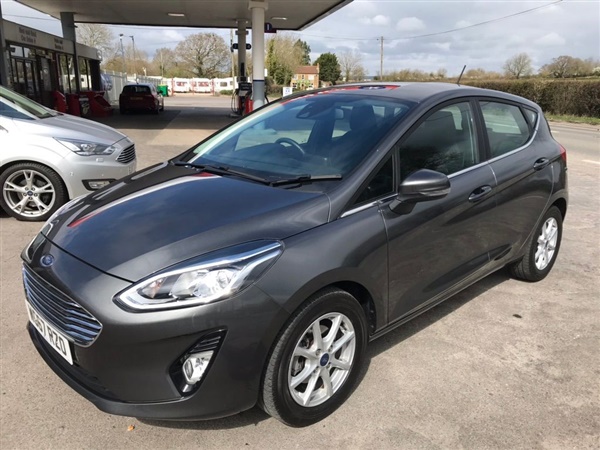 Ford Fiesta 1.0T EcoBoost Zetec (s/s) 5dr