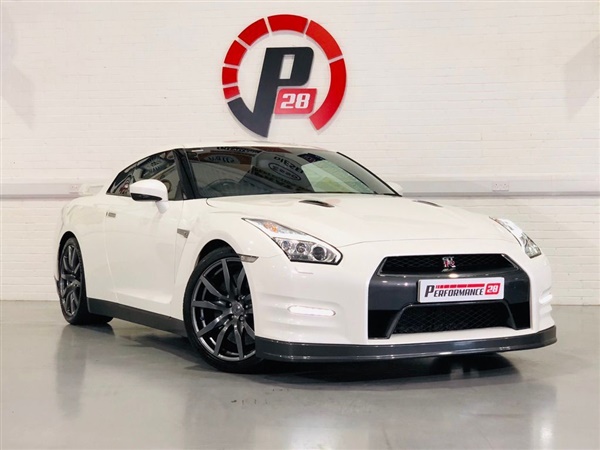 Nissan GT-R 3.8 Recaro Coupe 2dr Petrol Automatic 4WD (279
