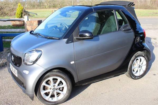 Smart Fortwo 1.0 PASSION PREMIUM 2d 71 BHP CONVERTIBLE Semi