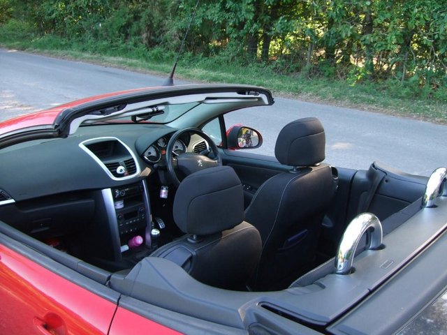 Peugeot 207cc GT Hdi