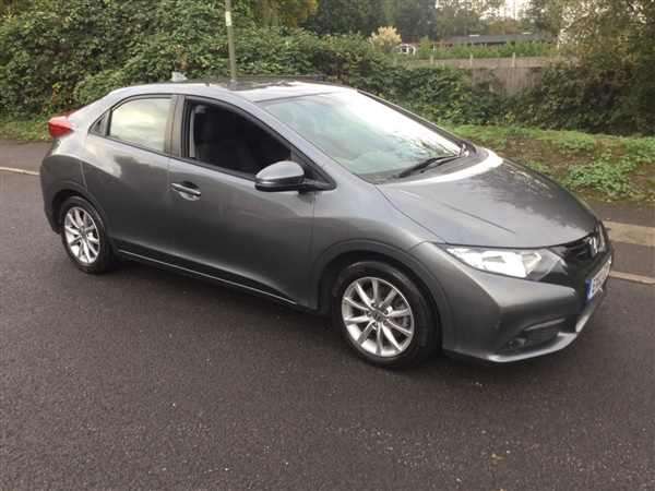 Honda Civic 1.8 i-VTEC ES 5dr Auto