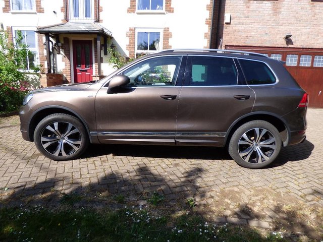  VW Touareg R-line FVWSH Inc Towbar + Pan Roof