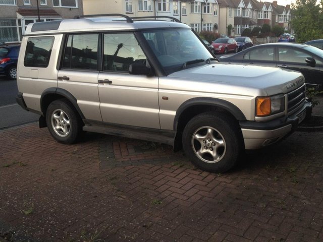  LAND ROVER DISCOVERY 2 TD5 *SPARES OR REPAIRS*