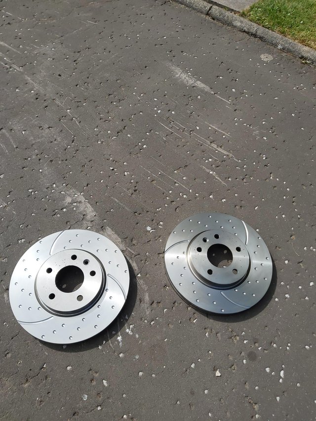 EBC GROOVED FRONT DISCS 300MM