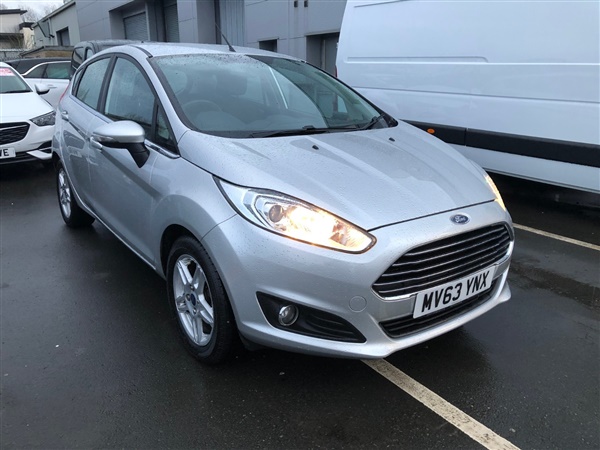 Ford Fiesta 1.6 Zetec && HEATED FRONT SCREEN&& Auto