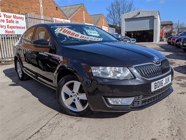 Skoda Octavia 2.0 TDI CR SE Business Hatchback [