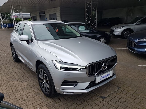 Volvo XC60 B4 INSCRIPTION AWD AUTOMATIC Automatic