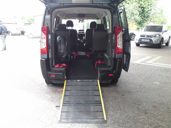 Peugeot Expert Tepee 2.0 HDi L1 LEISURE / WHEEL CHAIR ACCESS