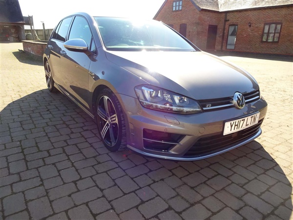 Volkswagen Golf 2.0 TSI BlueMotion Tech R 4MOTION (s/s) 5dr