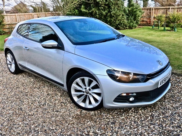 Volkswagen Scirocco TSi 200 DSG Auto GT