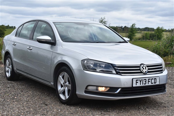 Volkswagen Passat 2.0 TDI BlueMotion Tech S DSG (s/s) 4dr