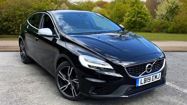 Volvo V40 T2 RDesign Edition AT Nav Wi Auto