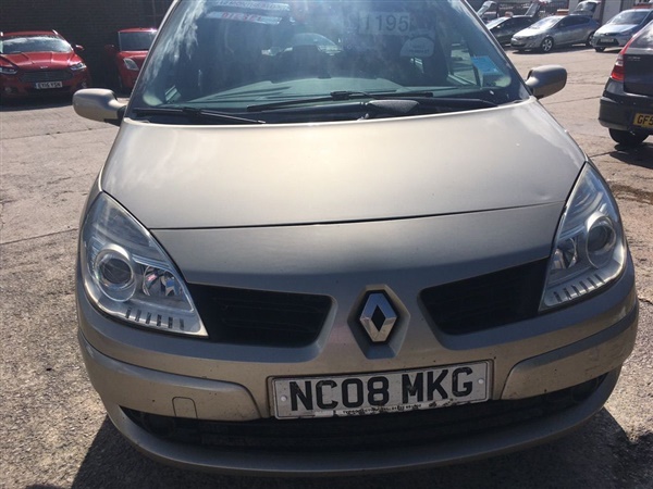 Renault Scenic 1.5 dCi Expression 5dr