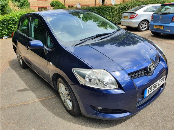 Toyota Auris 1.6 VVTi TR 5dr MM