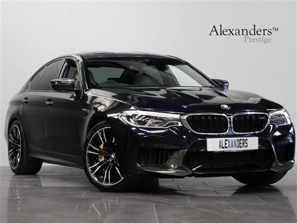 BMW M5 4.4 V8 Steptronic xDrive (s/s) 4dr Auto