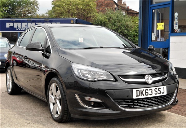 Vauxhall Astra v SRi 5dr