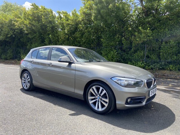 BMW 1 Series D SPORT 5DR