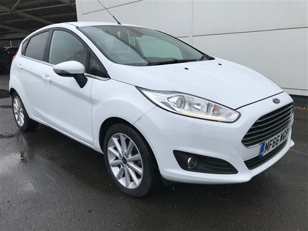 Ford Fiesta 1.0 T EcoBoost Titanium Hatchback 5dr Petrol