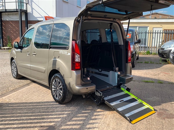 Peugeot Partner Tepee HDi AUTO WHEELCHAIR ACCESS VEHICLE