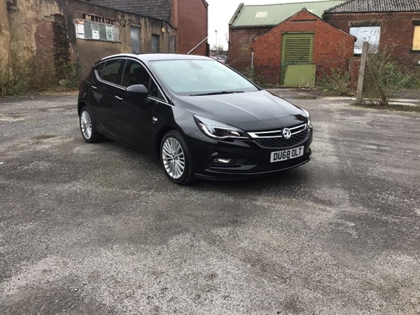 Vauxhall Astra 1.6T 16V 200 Elite Nav 5Dr