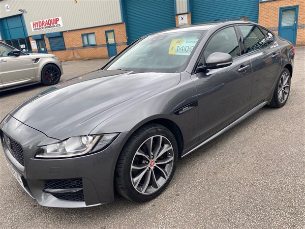 Jaguar XF 2.0d R-Sport Auto (s/s) 4dr