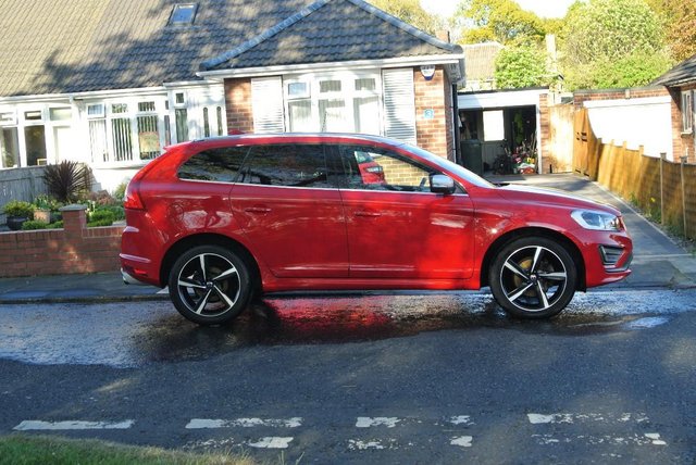 Volvo XC60 R-Design Lux Nav D5 AWD Auto in Passion Red