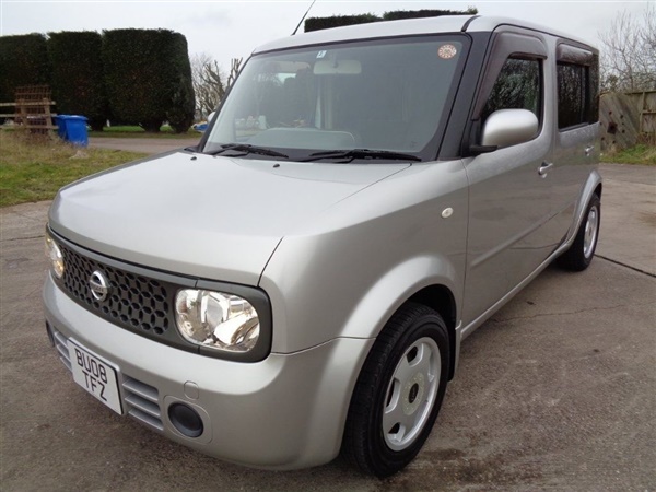 Nissan Cube 7 Seater 1.5 Auto FaceLift Z11 Climate