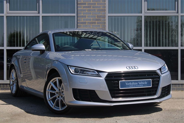 Audi TT 2.0 TDI ultra Sport (s/s) 3dr