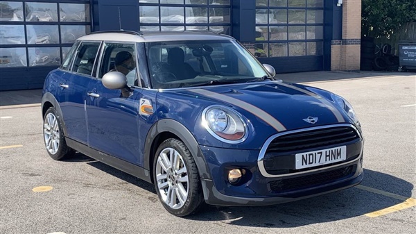 Mini Hatch 1.5 Cooper D Seven 5dr