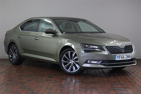 Skoda Superb 2.0 TDI CR Laurin + Klement 5dr DSG Auto